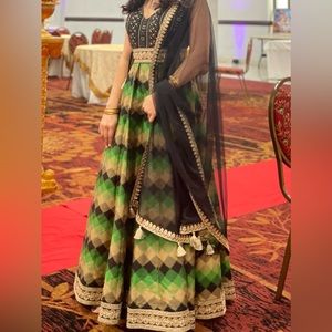 It’s a 3 piece dress with shear leggings